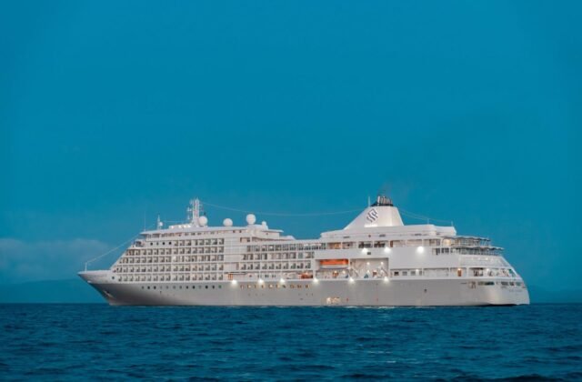 Navio Silver Shadow