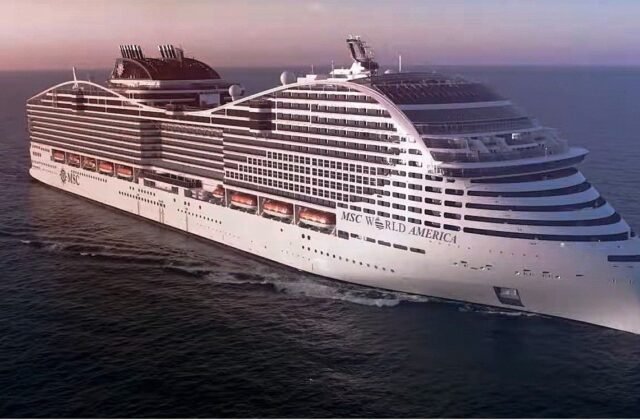 Navio MSC World America